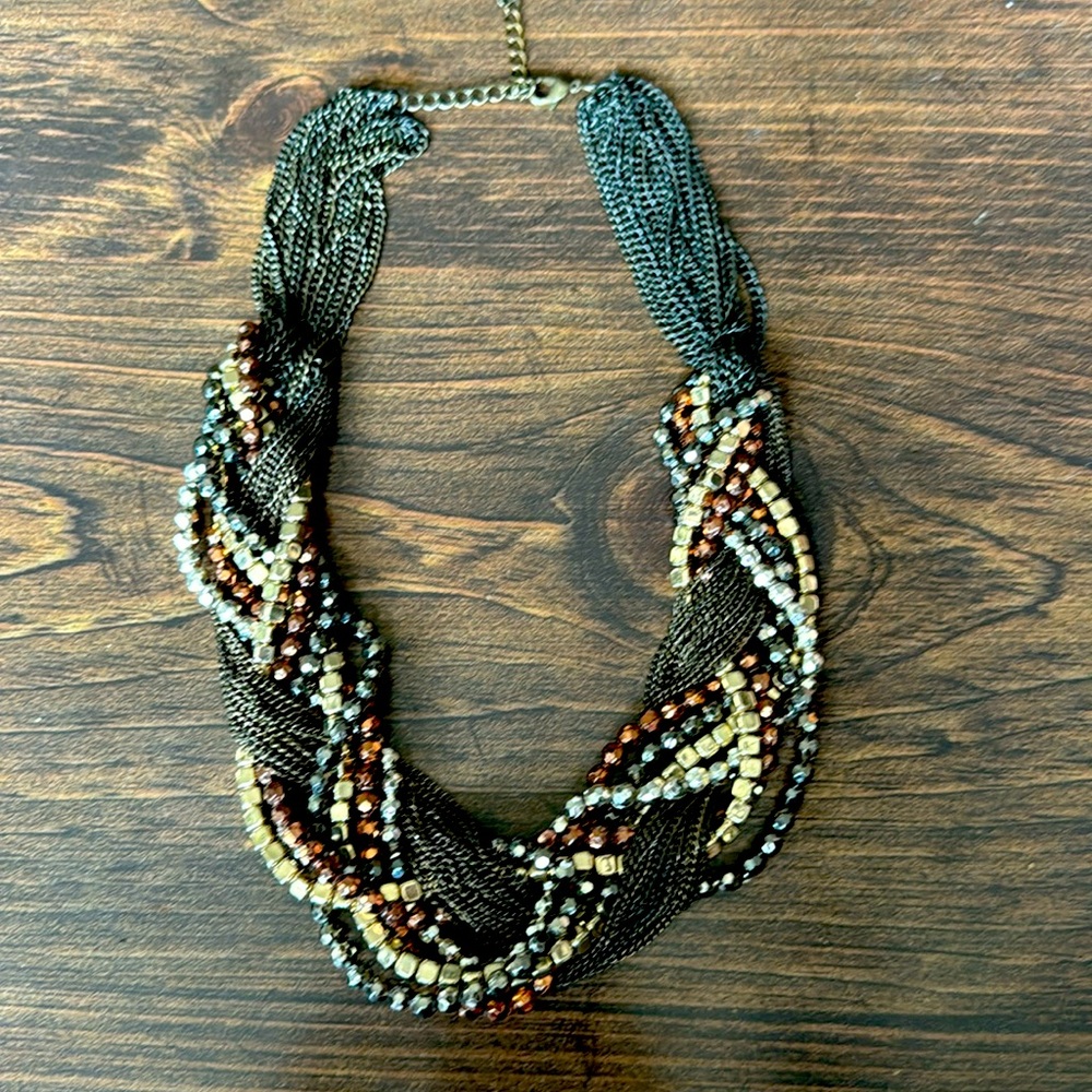 Stunning chunky necklace